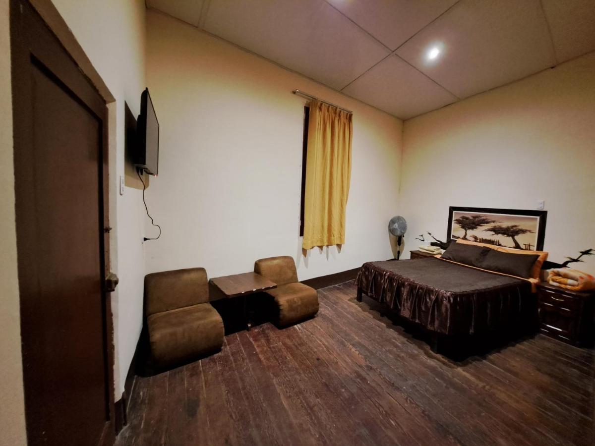 Hostal Huacachina Sunset Ика Экстерьер фото