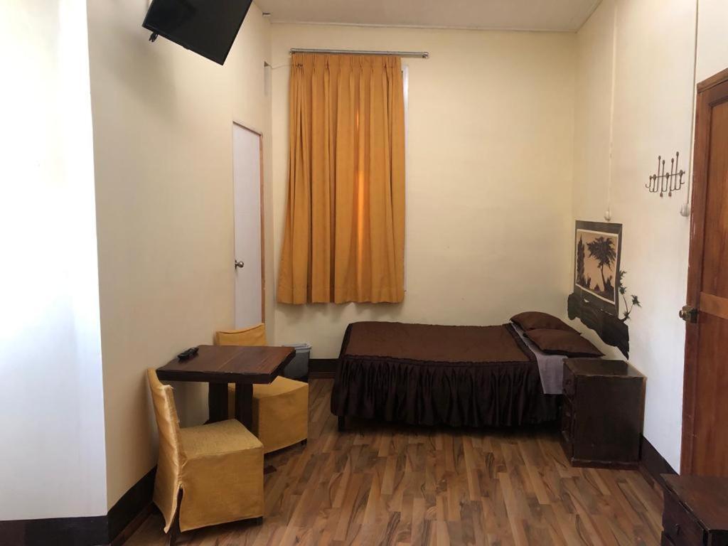 Hostal Huacachina Sunset Ика Экстерьер фото
