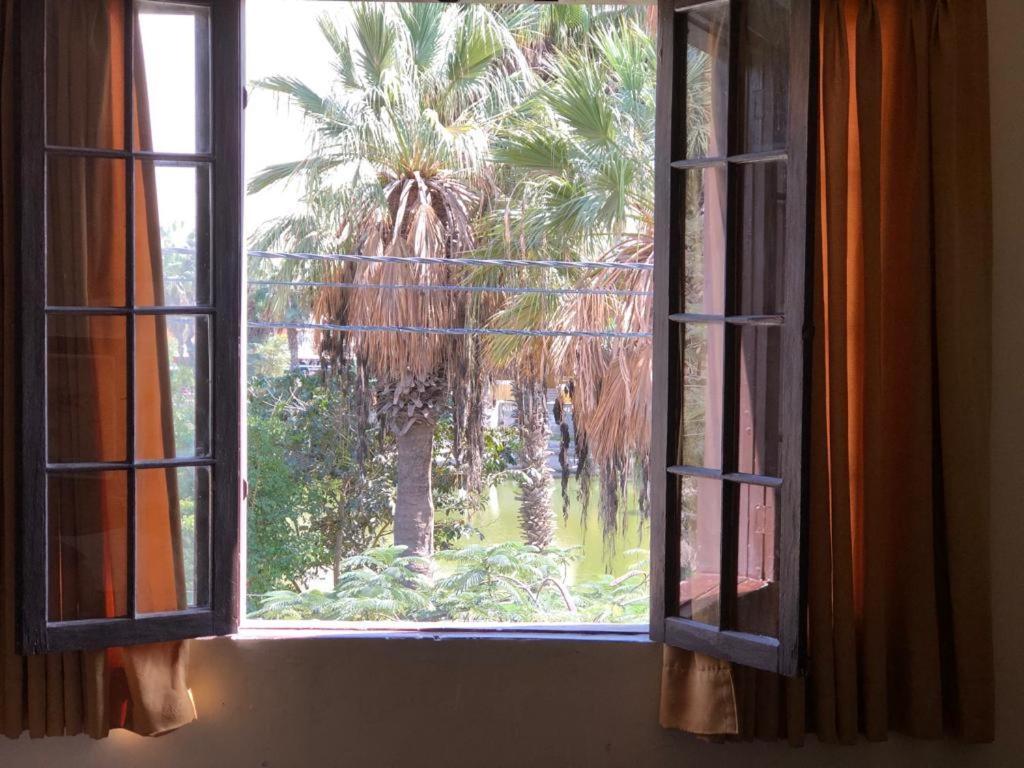 Hostal Huacachina Sunset Ика Экстерьер фото